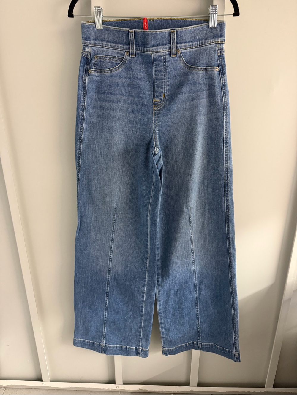SPANX Seamed Front Pull On Wide Leg Jeans Size S New - Picture 2 of 8
